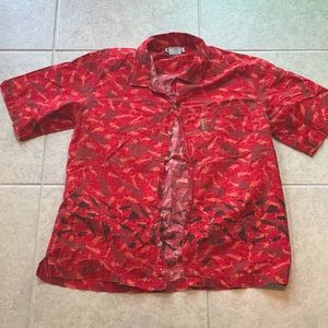Large Men’s Columbia Shortsleeve fish Buttonup